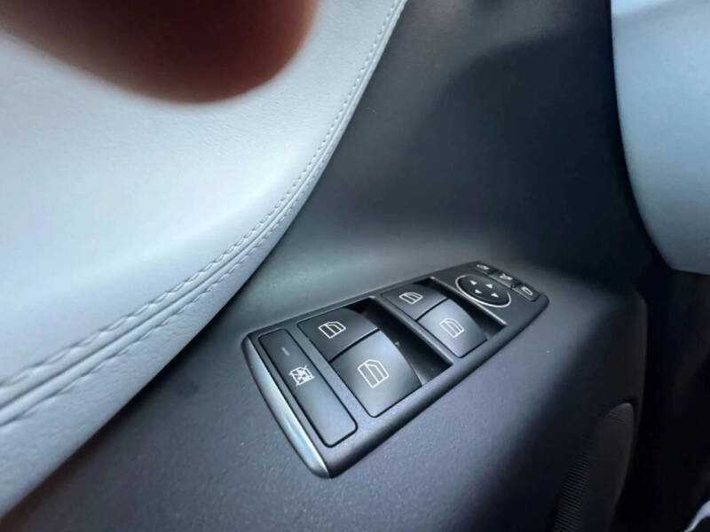 2019 Tesla Model X 75D