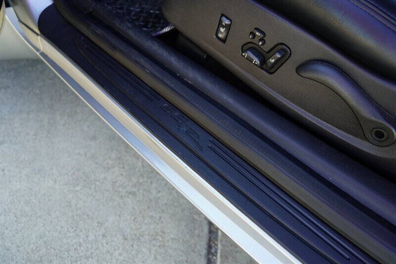 2005 Chevrolet SSR LS