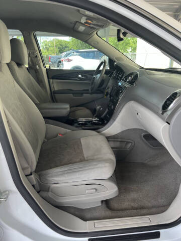 2017 Buick Enclave Convenience