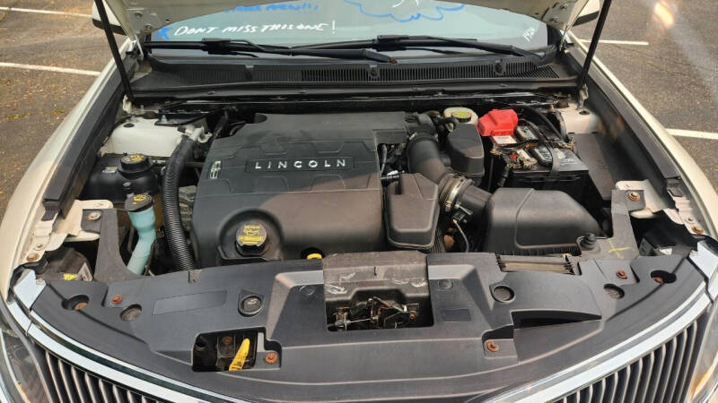 2013 Lincoln MKS