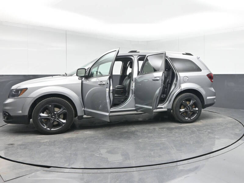 2020 Dodge Journey Crossroad