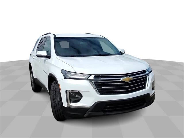 2022 Chevrolet Traverse for sale at Bowman Auto Center in Clarkston, MI