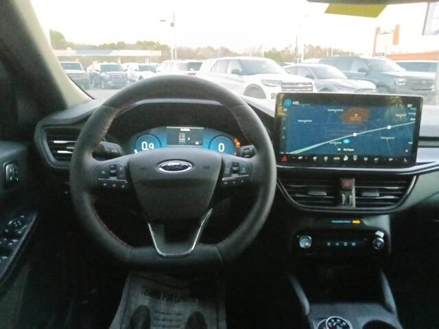 2026 Ford Escape ST-Line Elite