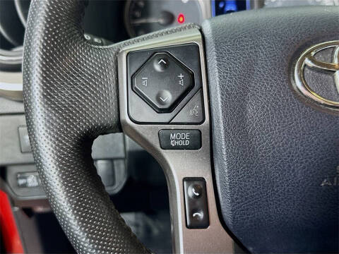 2020 Toyota Tacoma SR5 V6