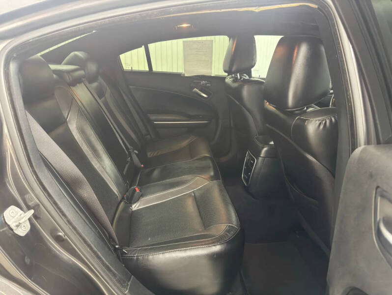 2019 Dodge Charger SXT