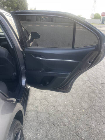 2022 Toyota Camry LE