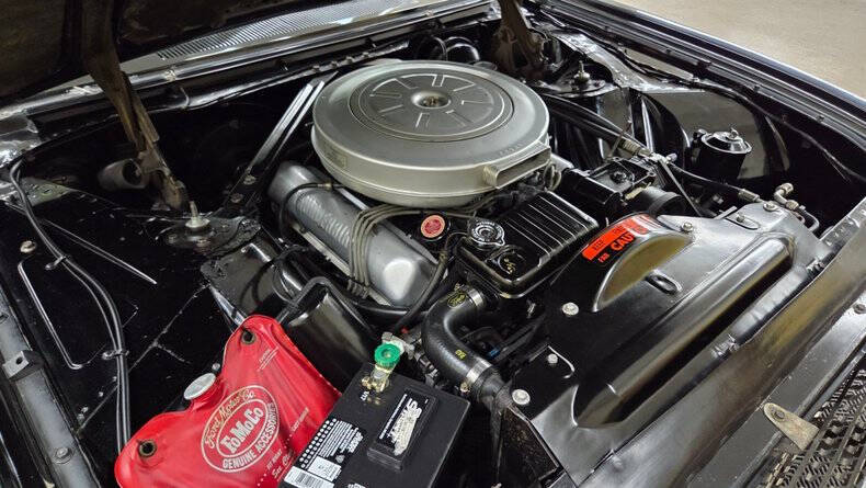 1962 Ford Thunderbird