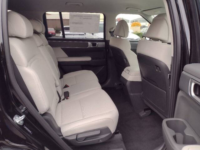 2025 Hyundai Santa Fe SE