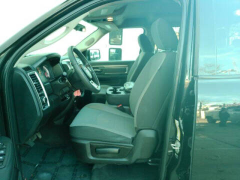 2024 RAM 1500 Classic