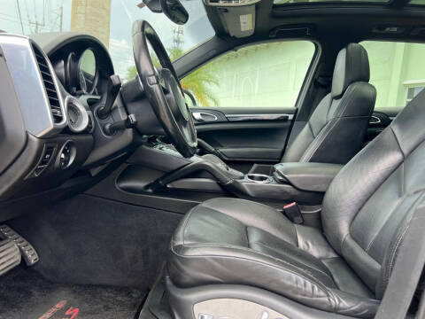 2012 Porsche Cayenne S