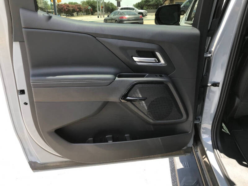 2026 Chevrolet Silverado EV LT