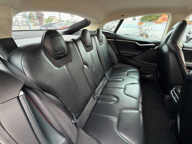 2013 Tesla Model S