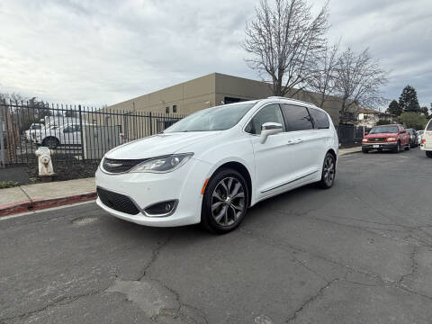 2017 Chrysler Pacifica Limited