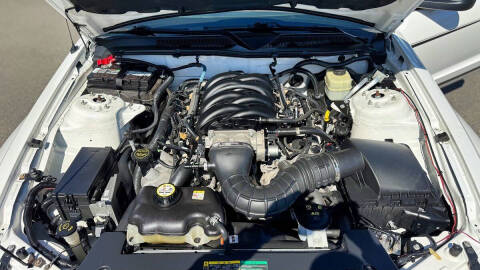2006 Ford Mustang GT Deluxe