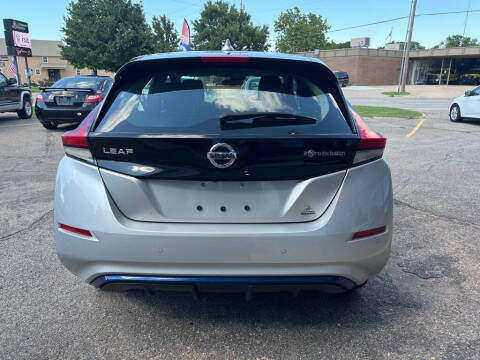 2022 Nissan LEAF S PLUS
