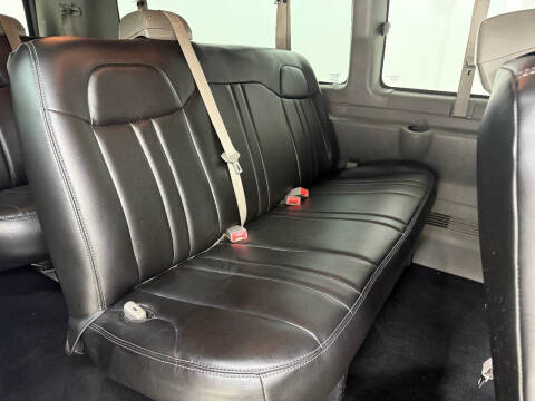 2016 Chevrolet Express LT 3500