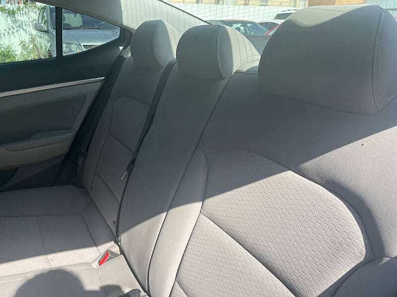 2020 Hyundai Elantra