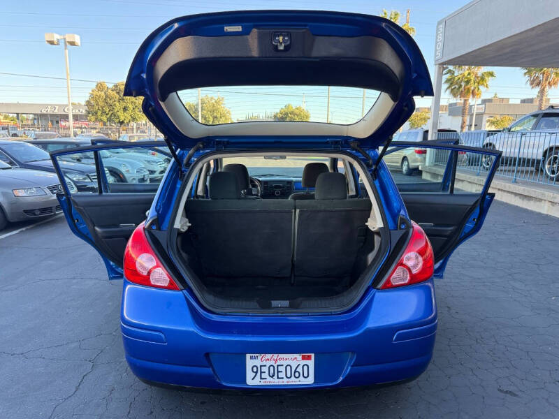 2012 Nissan Versa 1.8 S