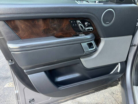 2020 Land Rover Range Rover P525 HSE