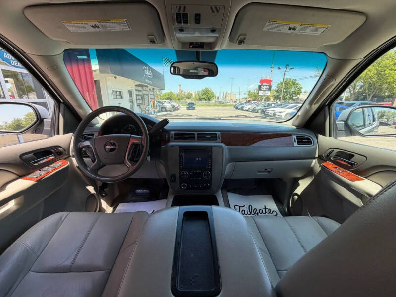 2011 GMC Yukon SLT