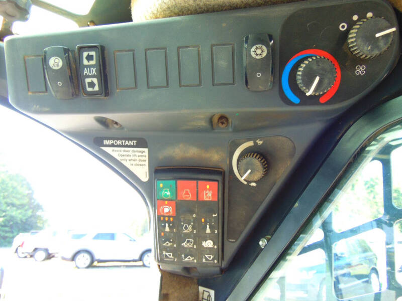 2015 John Deere 333E