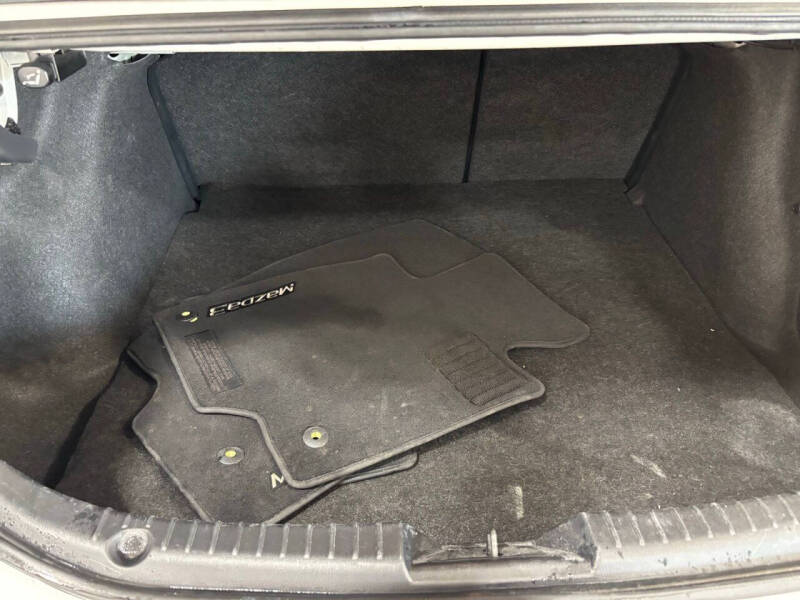 2018 Mazda MAZDA3 Touring