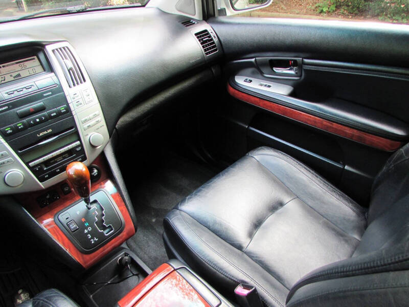 2004 Lexus RX 330