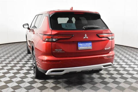 2025 Mitsubishi Outlander PHEV SE