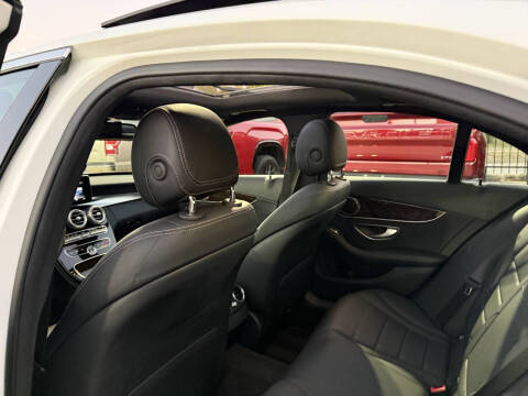 2018 Mercedes-Benz C-Class C 300