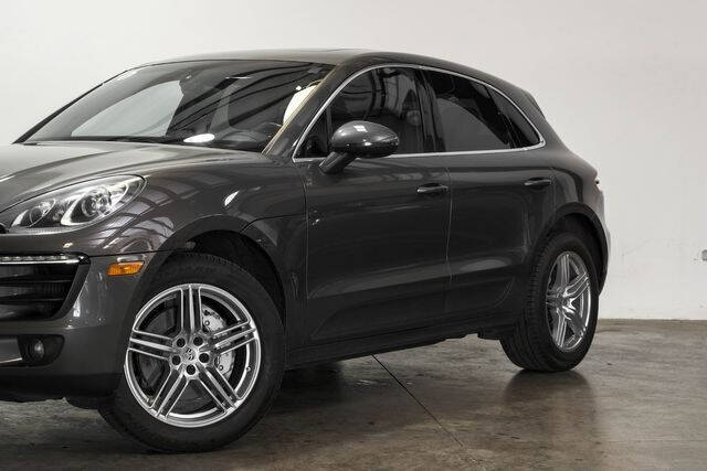 2016 Porsche Macan S