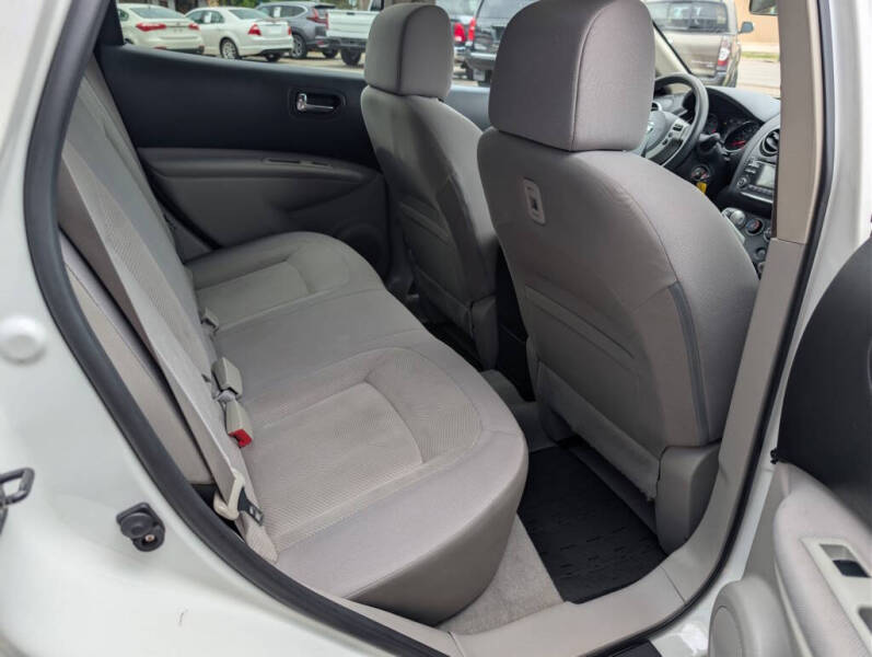 2013 Nissan Rogue S