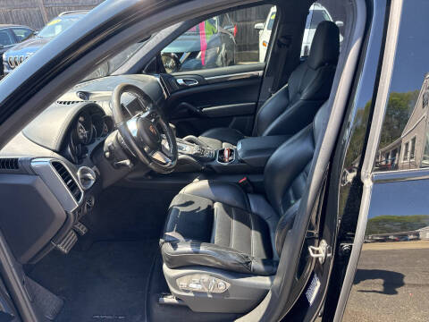 2015 Porsche Cayenne Turbo