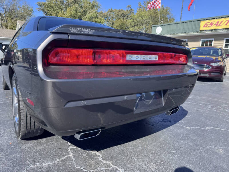2013 Dodge Challenger R/T Plus