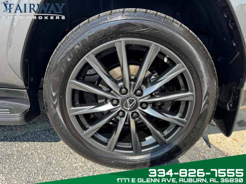 2023 Lexus LX 600 F SPORT Handling