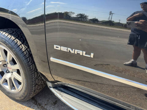 2017 GMC Yukon Denali