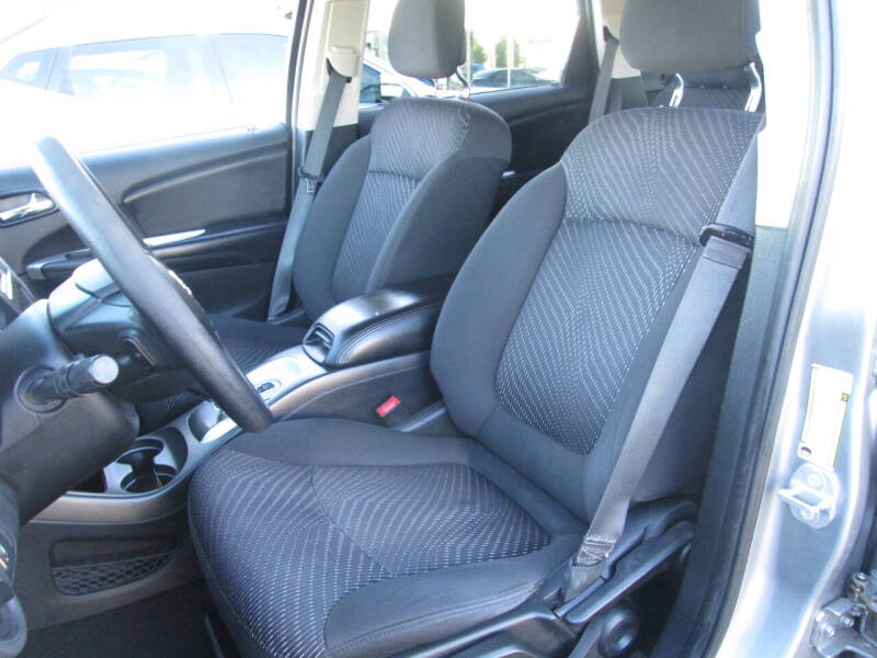 2017 Dodge Journey SE