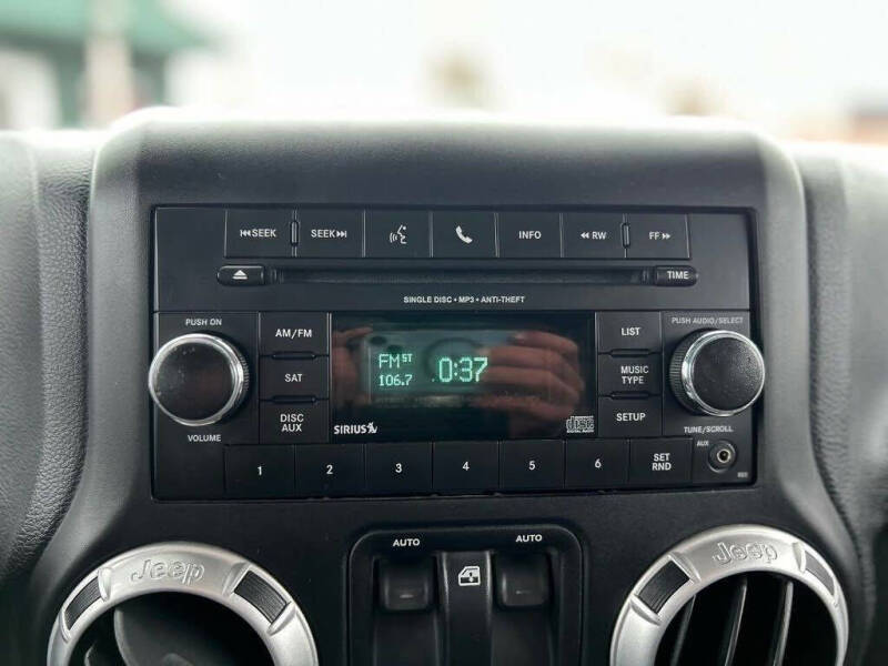 2015 Jeep Wrangler Sahara