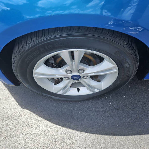 2014 Ford Focus SE