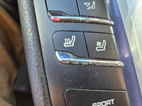 2012 Porsche Panamera