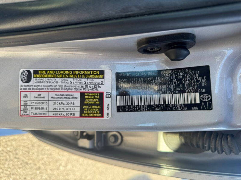 2011 Toyota Corolla LE