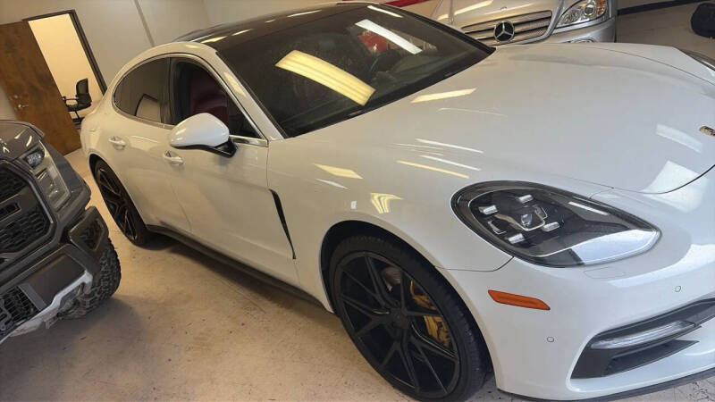 2018 Porsche Panamera 4S