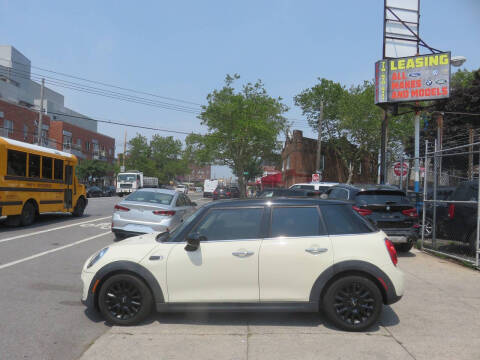 2019 MINI Hardtop 4 Door Cooper
