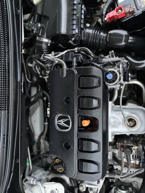 2013 Acura ILX 2.0L w/Premium