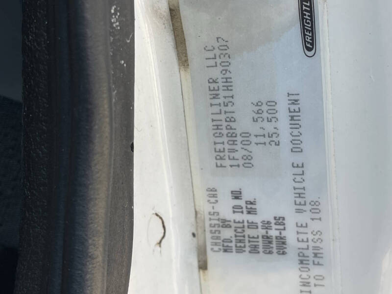 2001 Freightliner FL60