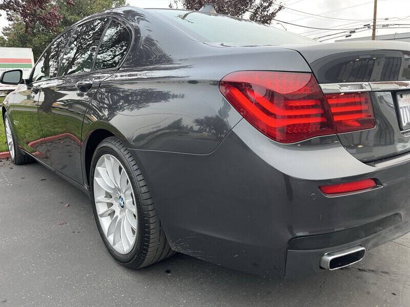 2013 BMW 7 Series 750i