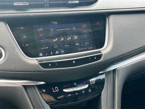 2021 Cadillac XT5 Sport