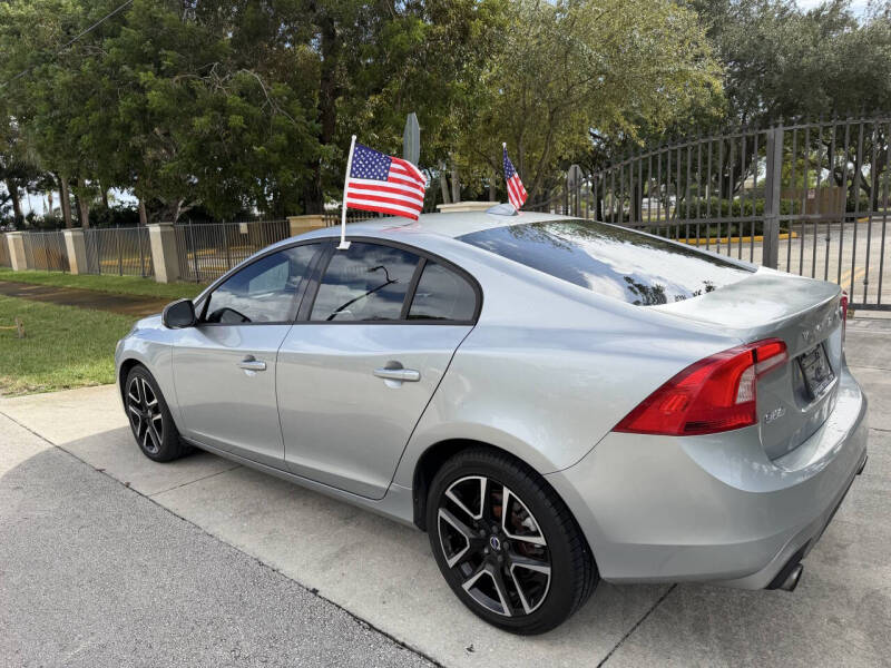 2017 Volvo S60 T5 Dynamic
