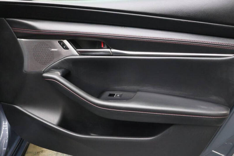 2023 Mazda Mazda3 Hatchback 2.5 S Carbon Edition