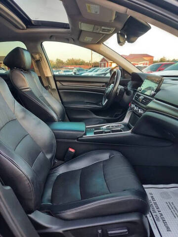 2018 Honda Accord EX-L w/Navi