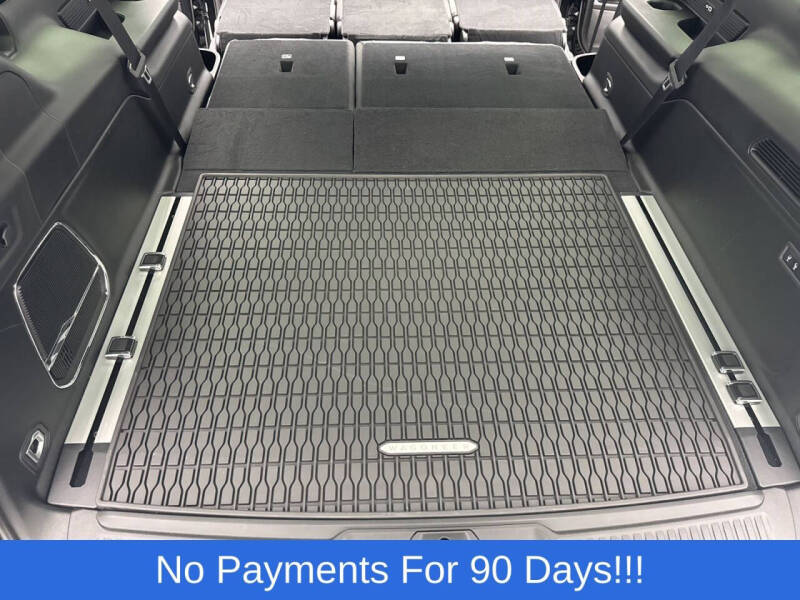 2025 Jeep Wagoneer L Series III